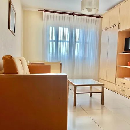 Arces Apartament Isla Plana